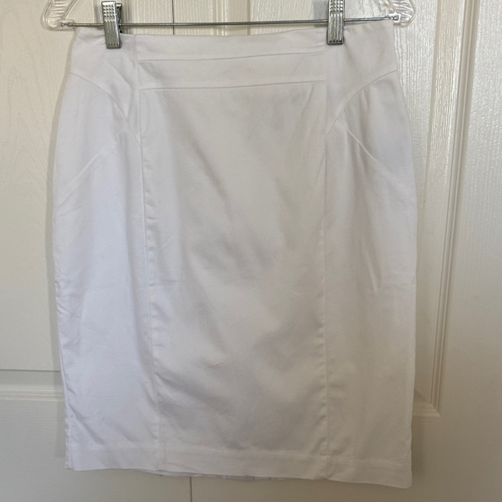 Worthington White Pencil Skirt